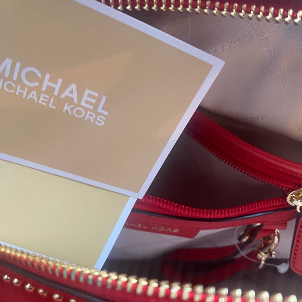 NWOT Michael Kors Rhea Studded backpack Bright Red - Picture 8 of 15